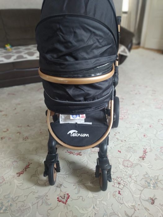 Коляска детская черная