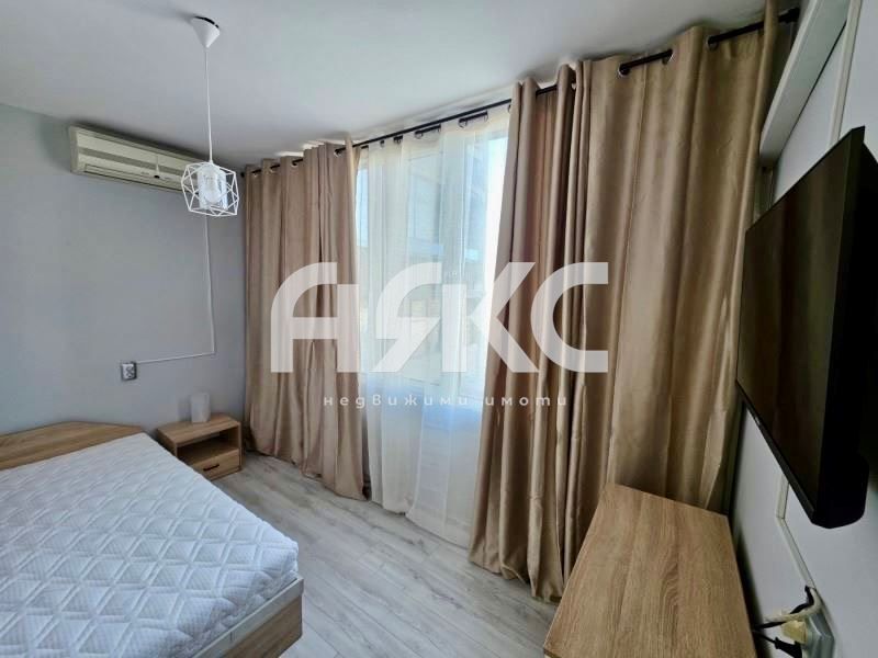 Дава се под наем Тристаен апартамент в София, Люлин 7 - 74 кв.м за 747.66 € - Снимка #4