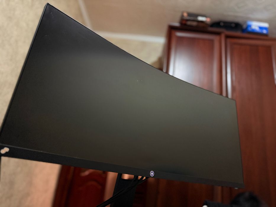 Игровой монитор Xiaomi Curved 200Hz | 2560×1080 | Отличное состояние
