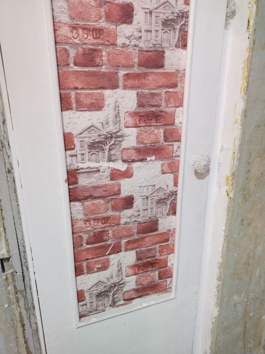 Двери б/у межкомнатные