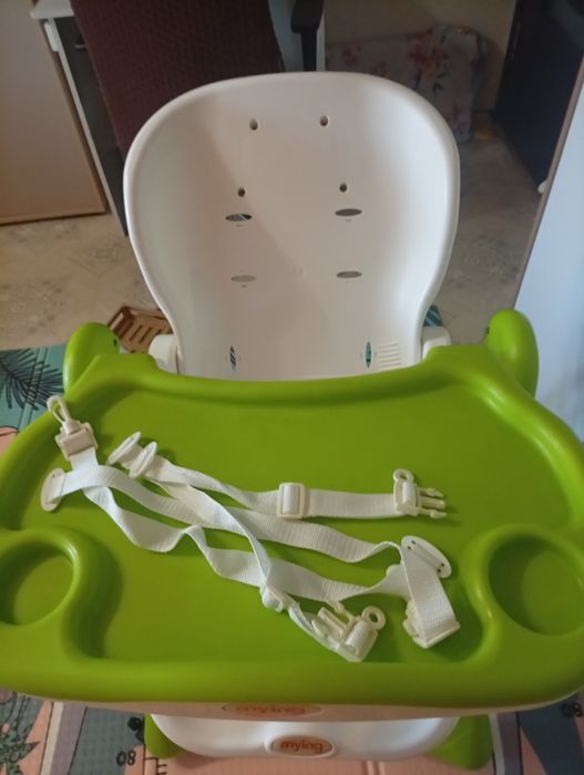 Срочно продам стул для кормления