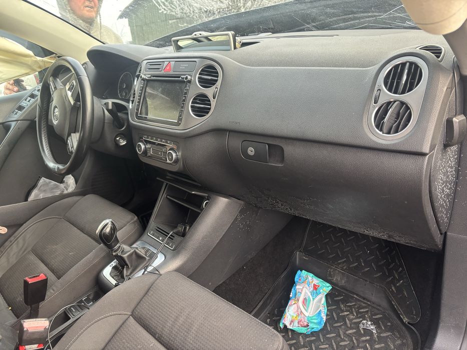 oglinda volkswagen tiguan 2010 dezmembrari vw tiguan