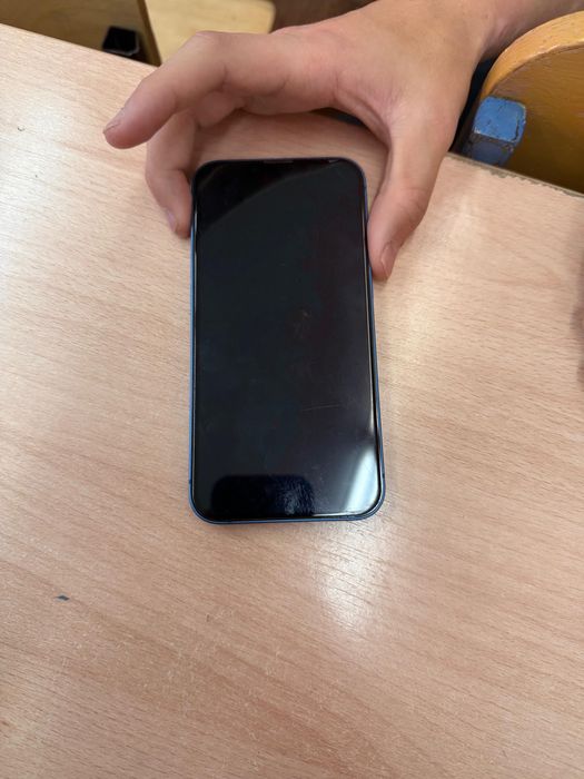 Срочно Iphone 13 128
