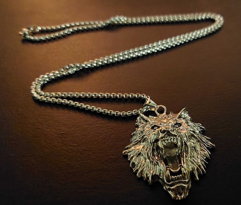 Pandativ Lant cu cap de lup Witcher 3