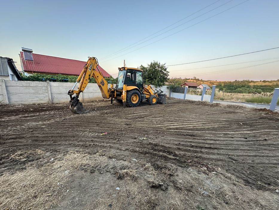 Buldoexcavator de inchiriat demolari nivelare craiova imprejurimi