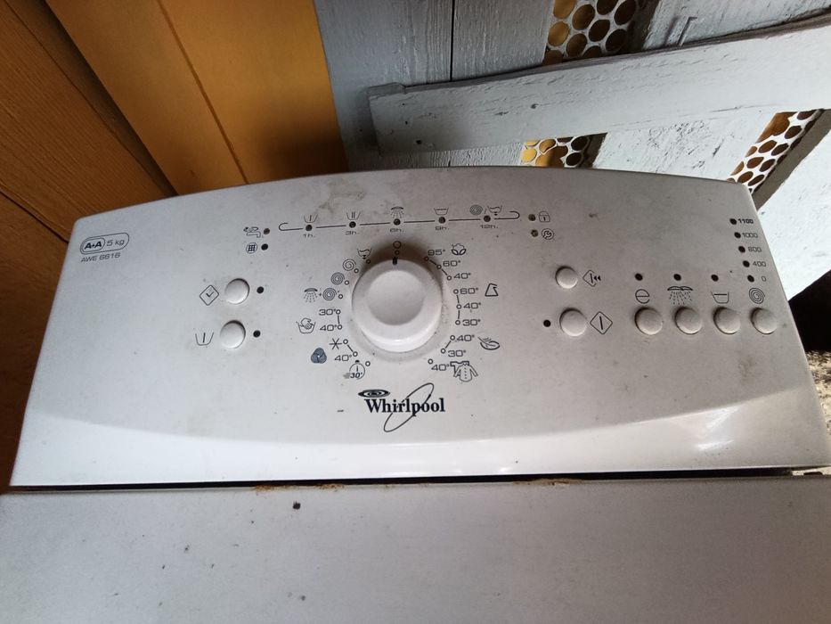 Vând mașină de spălat verticală