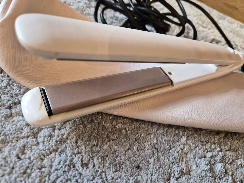 Преса за коса Remington S9100 PROLUXE