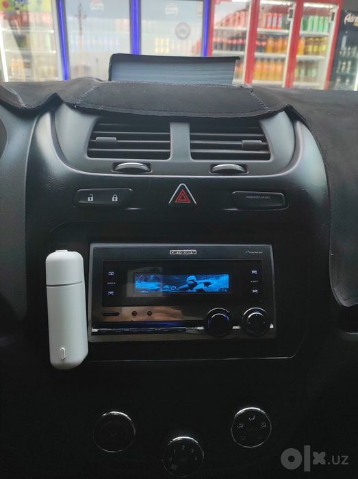 Carozzero FH-P070MD Bluetooth bor!