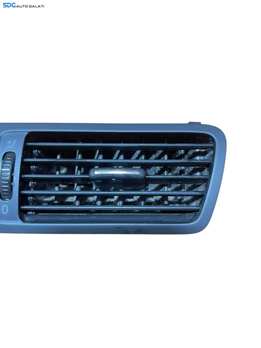 Gura Grila Aer Ventilatie Aerisire Bord Centrala Volkswagen Passat B6 2005 - 2010 Cod 3C1819728E 3C2819728D [B3881]