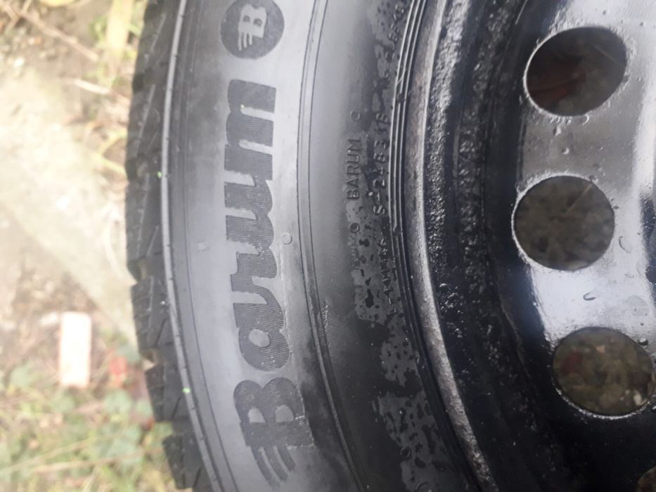 Cauciucuri de iarna pe jenti