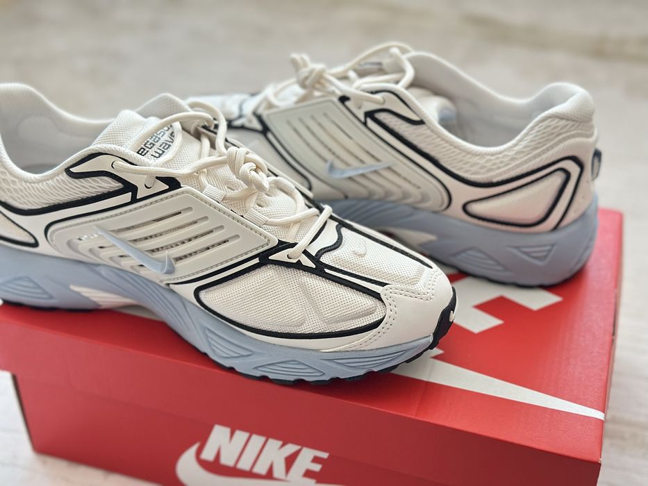 Nike Air Pegasus Wave / Nike Tech Fleece