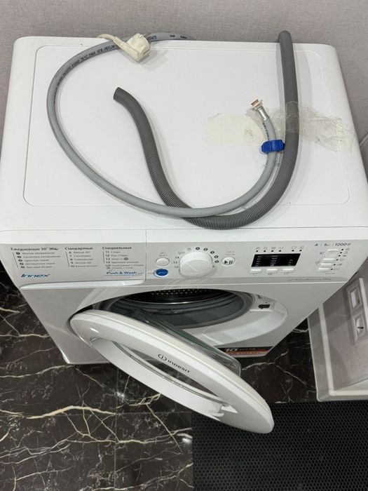 Стиральная машина Indesit