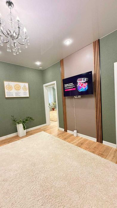 Продам шикарный дом в Зачанске