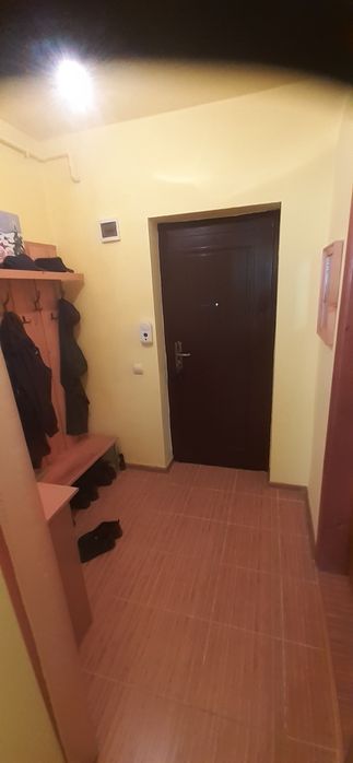Vind apartament 1camera baie bucătărie hol balcon
