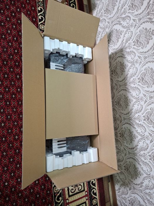 Korg pa600 sotiladi.
