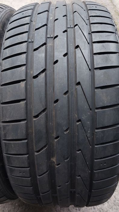 Гуми 225/35/19 Hankook Ventus S1 Evo 2 броя