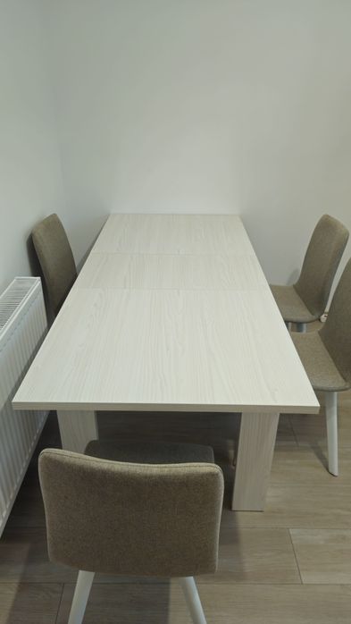 Masa 6 persoane extensibila + 6 scaune