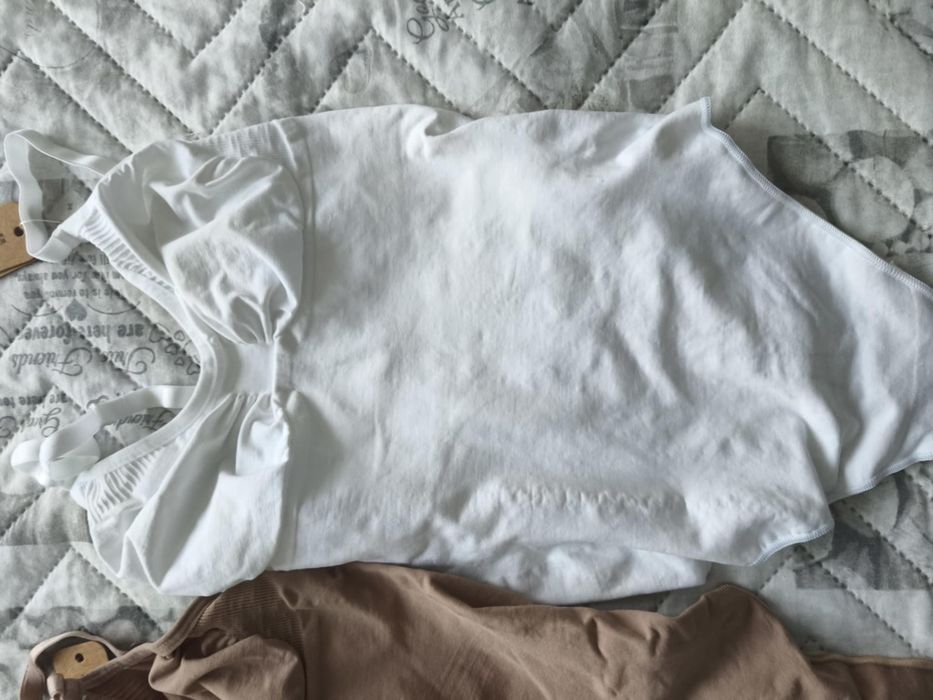 Дамски стягащи и оформящи бодита