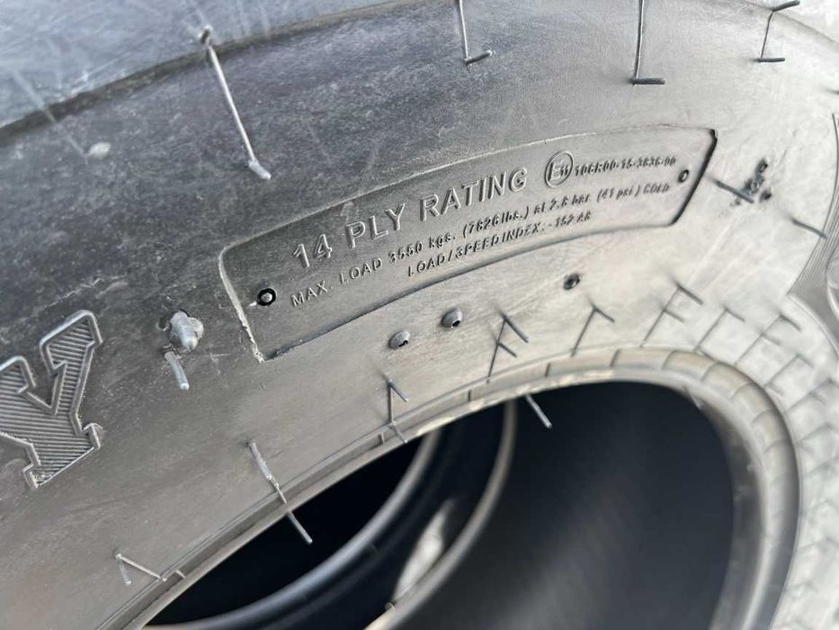 16.9-24 industriale pentru buldo Marca MRL cu 14 pliuri