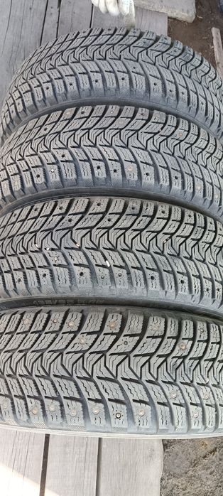 Зимние шины Michelin 185/65R15