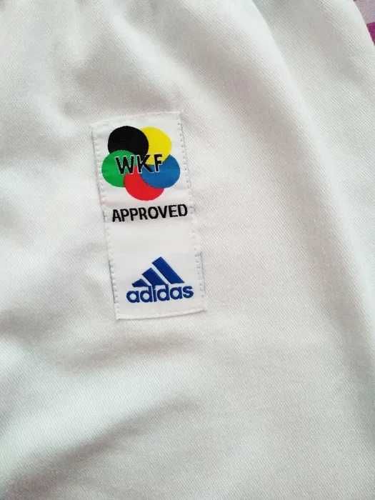 Карате кимоно Adidas Evolution - WKF одобрено за състезания, размер - 140-150