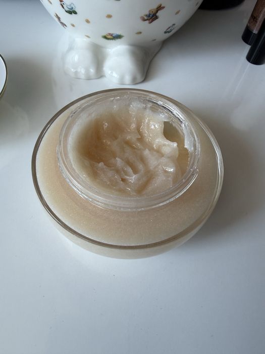 Jadore shimmering scrub