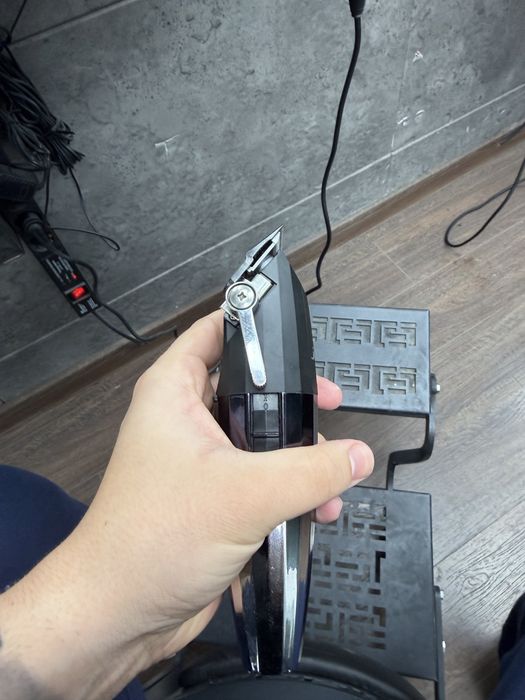 Jrl onyx 2020C Clipper, машинка за подстригване