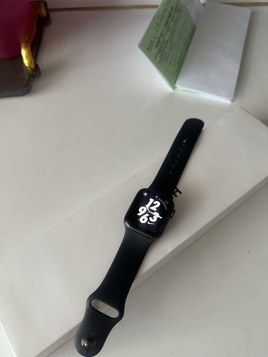 Apple watch Se GPS 2 поколение