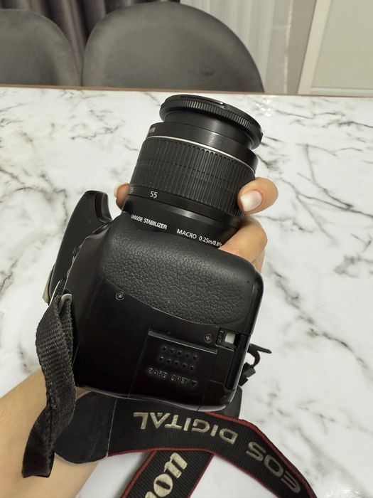 Продам фотоаппарат Canon 600d