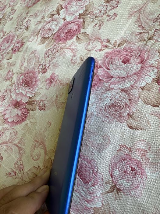 redmi 9c xolati yaxshi zapchastga beriladi yonme qogan