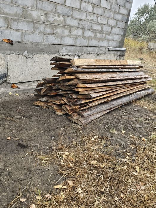 Продам шпалы горбыль поддоны