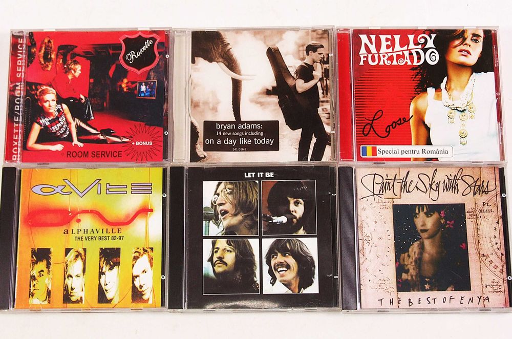 LOT 1: CD-uri impecabile cu muzica internationala, etc. 8 seturi, pret/set in descriere !