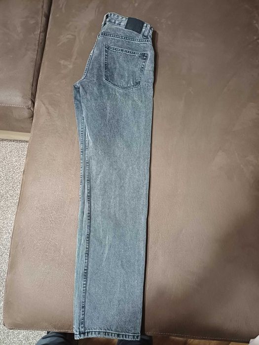 Продавам  3 чифта дънки