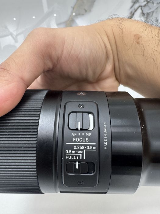 Объектив Sigma 70mm macro.