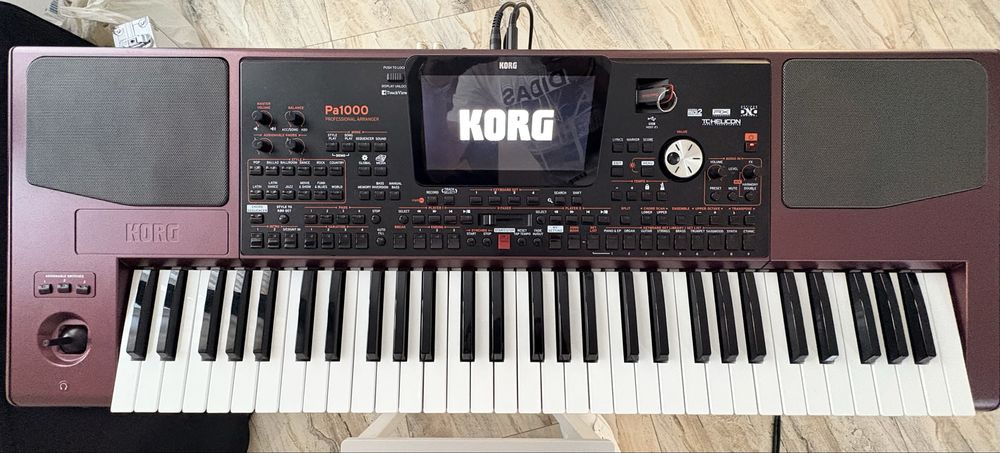 Korg Pa1000 + husa si set