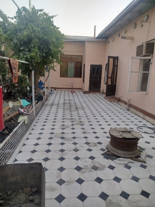 Участа сотилади северном микрорайон Феникс рестарт рупарасида