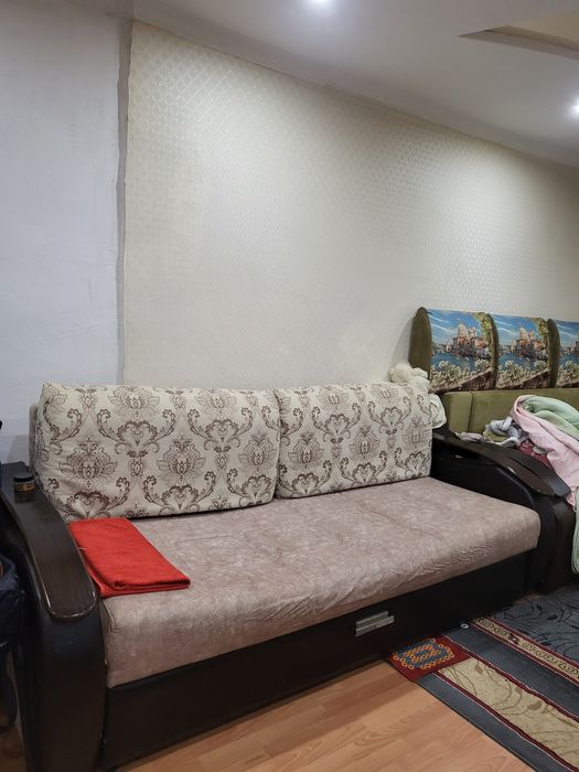 Продам диван 2 шт