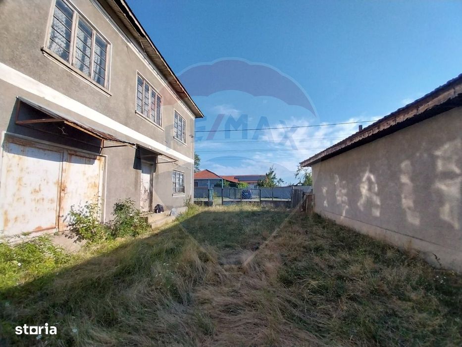 Casă / Vilă de vânzare in Bucovat, Sarbatoarea