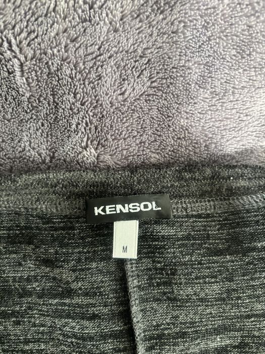 Рокля Kensol фино плетиво.