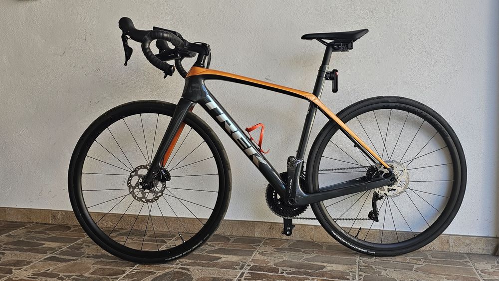 Se vinde Trek Domane SL5 Carbon, mărimea 52, Endurance