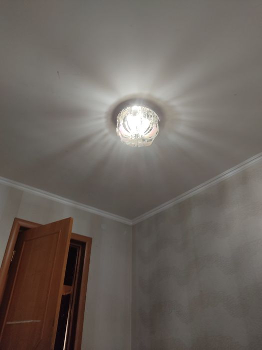 Подселение мужчина, в центре города , возле Таира . 75 000+ комунальны