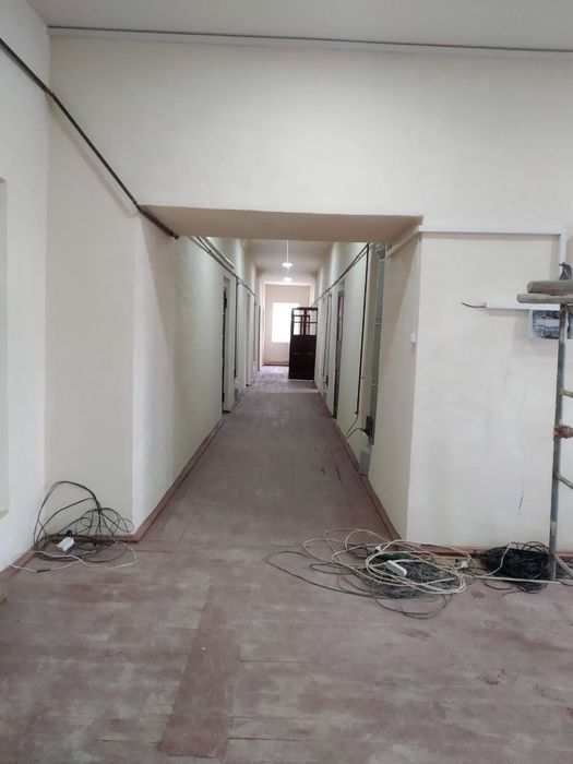 Здание под производство и прочее, 用於生產和其他用途的建築物。