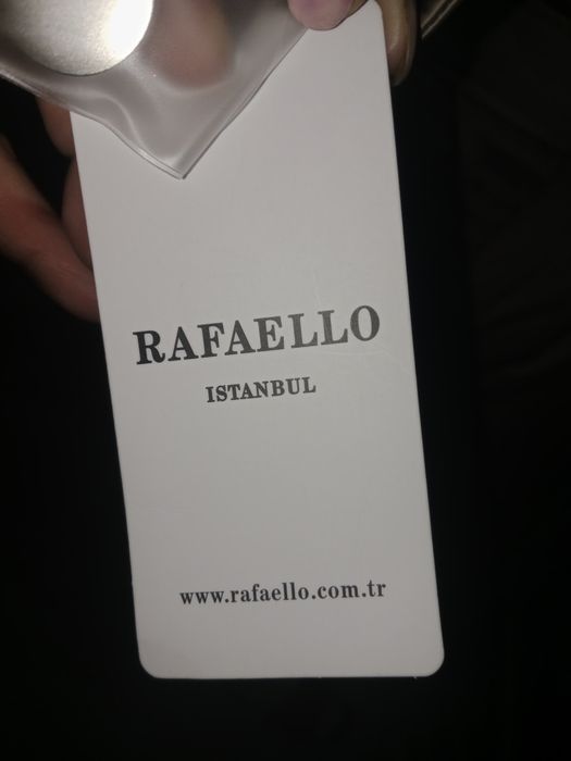 Продам куртку новая