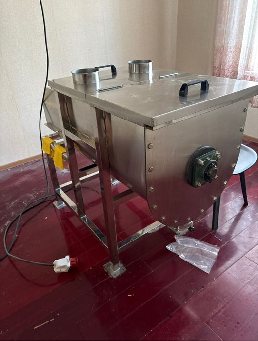 Миксер для сухих и жидких смесей