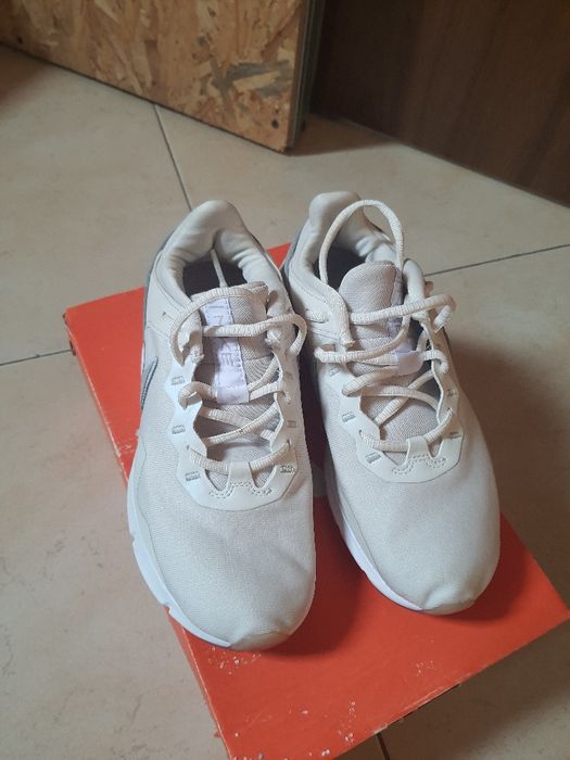 Оригинални маратонки на Nike