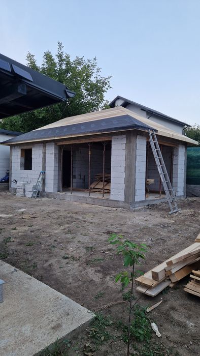 Execut tot ce ține de construcție lucrări mari și mici beciuri,garduri