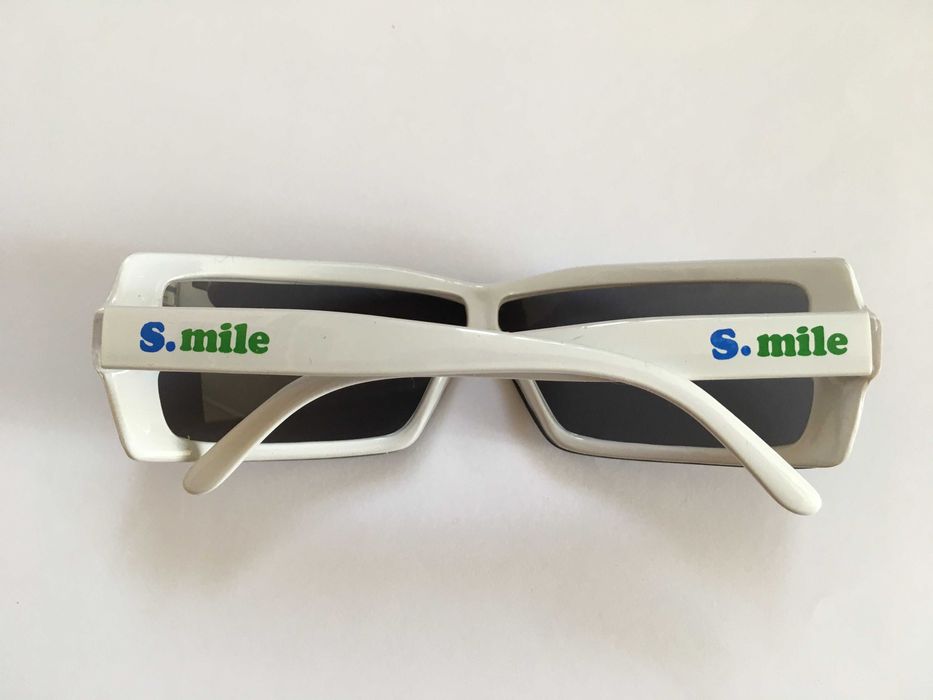 Солнцезащитные детские очки