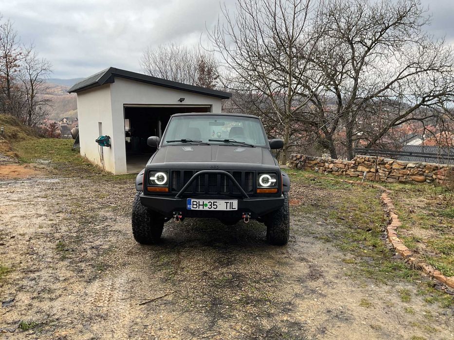 Jeep Cherokee de vanzare