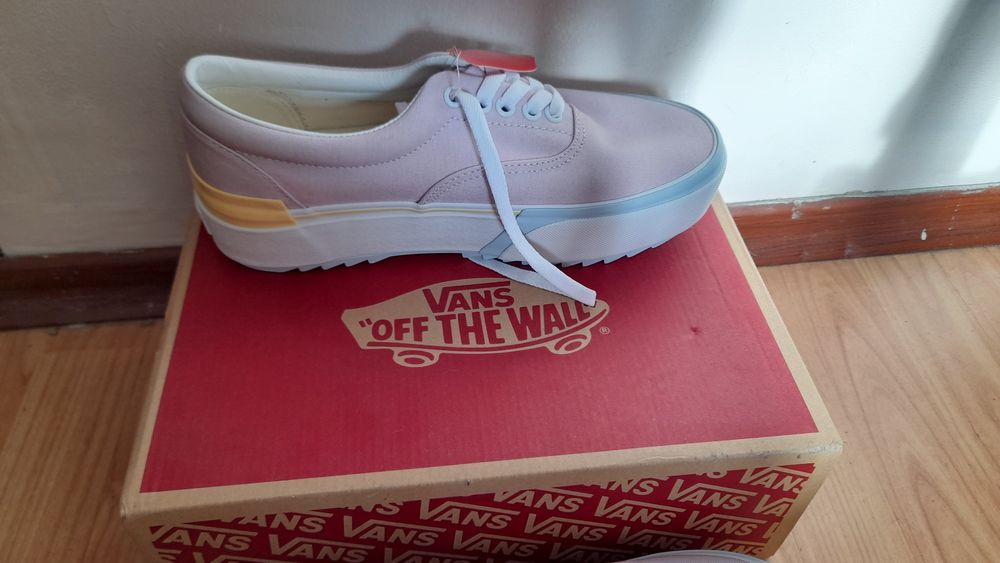 Маратонки Vans нови