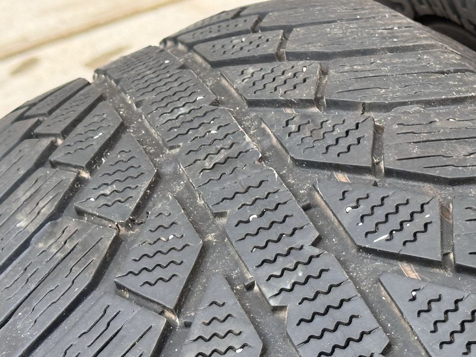 215/65/R16 Semperit Master Grip 2бр зимни dot3220